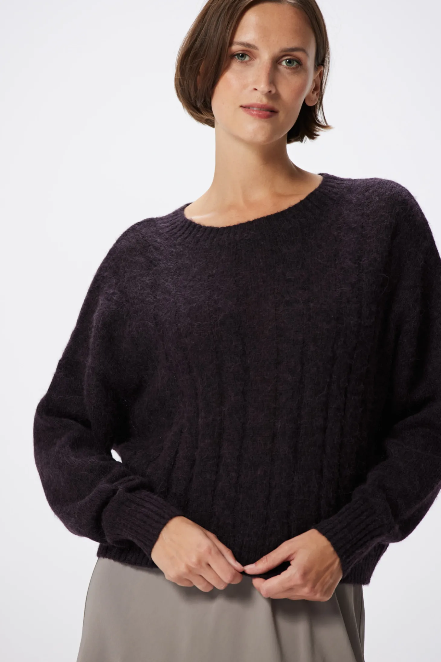 Brązowy sweter z wełną alpaki