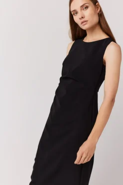Czarna sukienka maxi