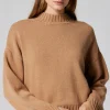 Sweter z wełną wielbłądzią